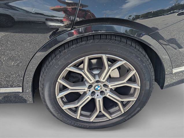 Certified 2023 BMW X7 xDrive40i w/ Premium Package AWD/4WD image 21