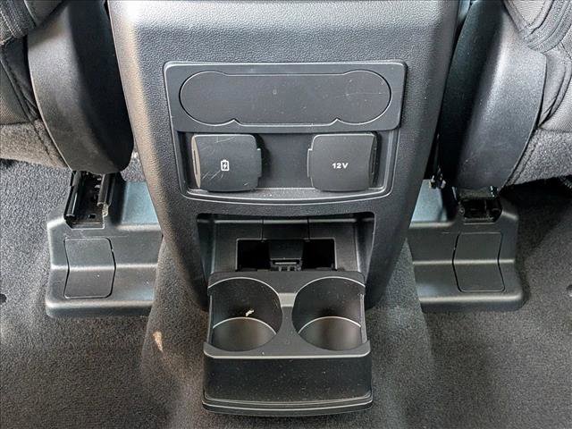 Used 2023 Ford Explorer XLT RWD image 16