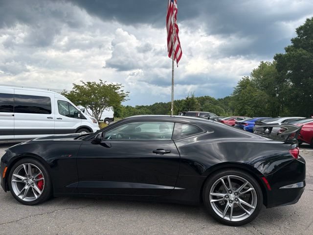 Used 2022 Chevrolet Camaro LT w/ Technology Package RWD image 13