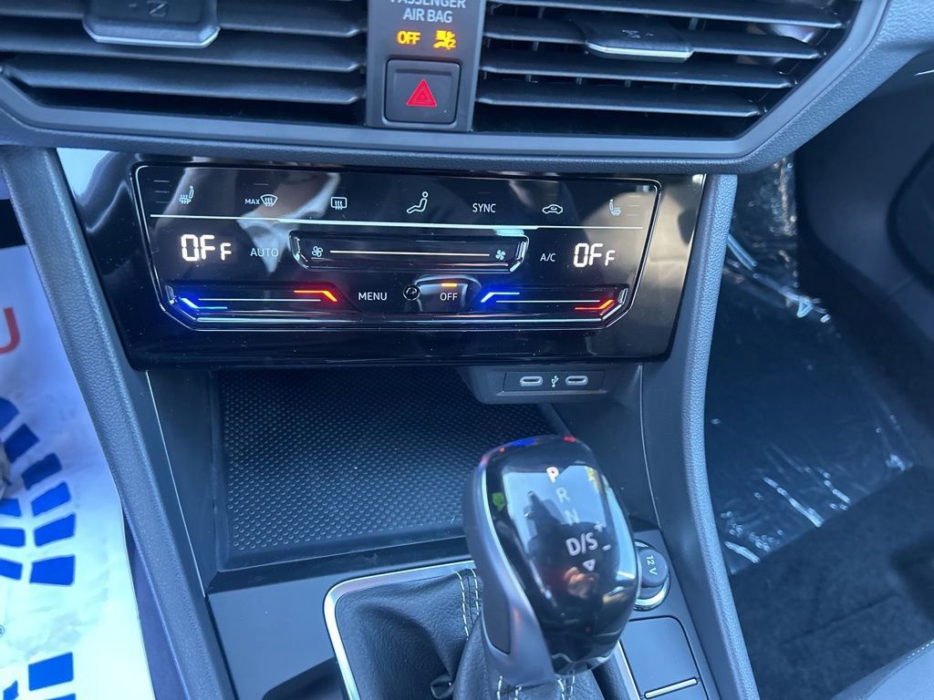 New 2026 Volkswagen Jetta Sport FWD image 17