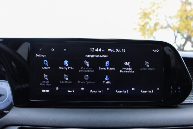 Used 2024 Hyundai Palisade Limited image 24