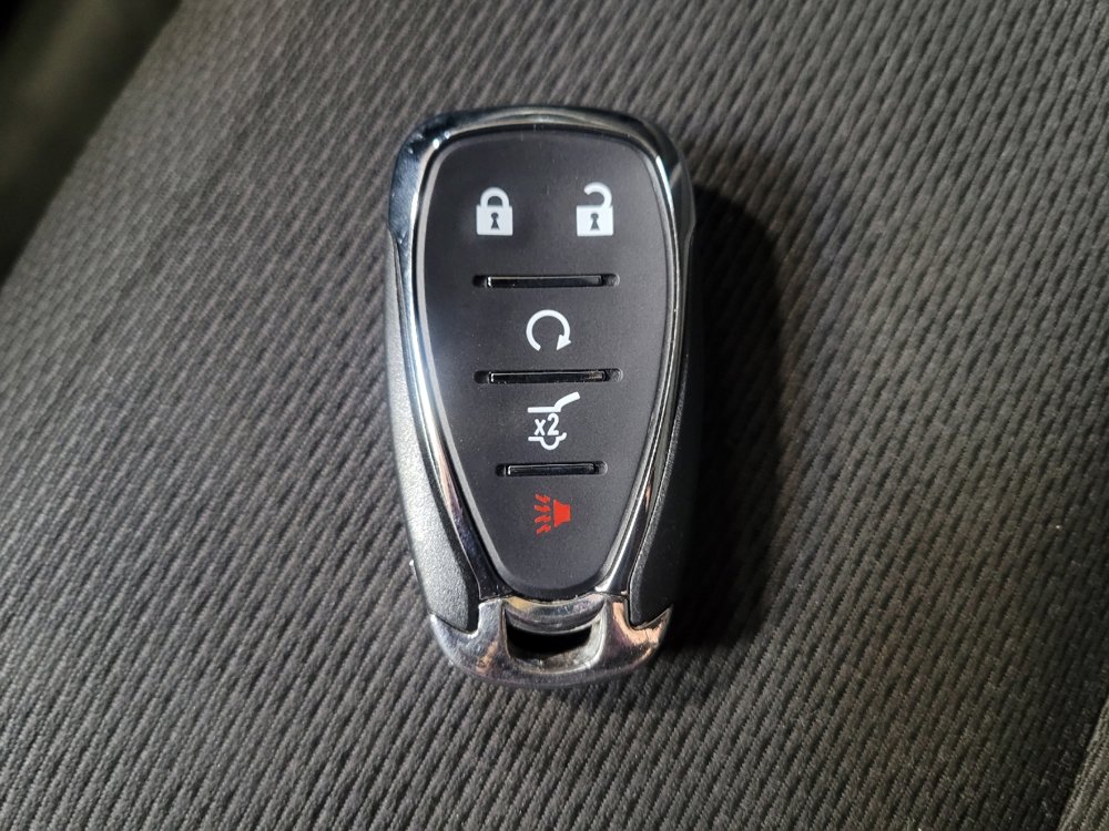 Used 2016 Chevrolet Cruze LT w/ Sun And Sound Package FWD image 32