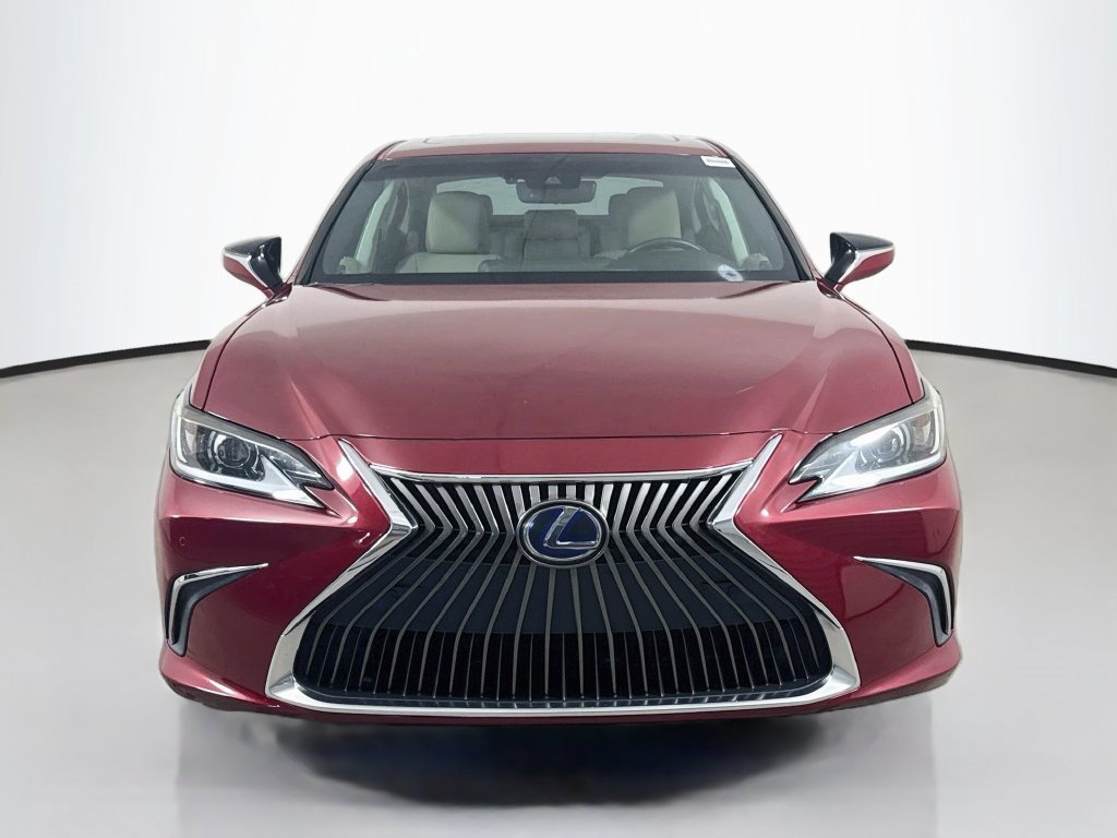 Used 2020 Lexus ES 300h w/ Premium Package FWD image 2