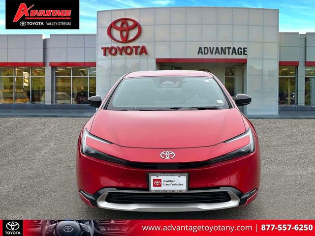 Used 2024 Toyota Prius Prime FWD image 2