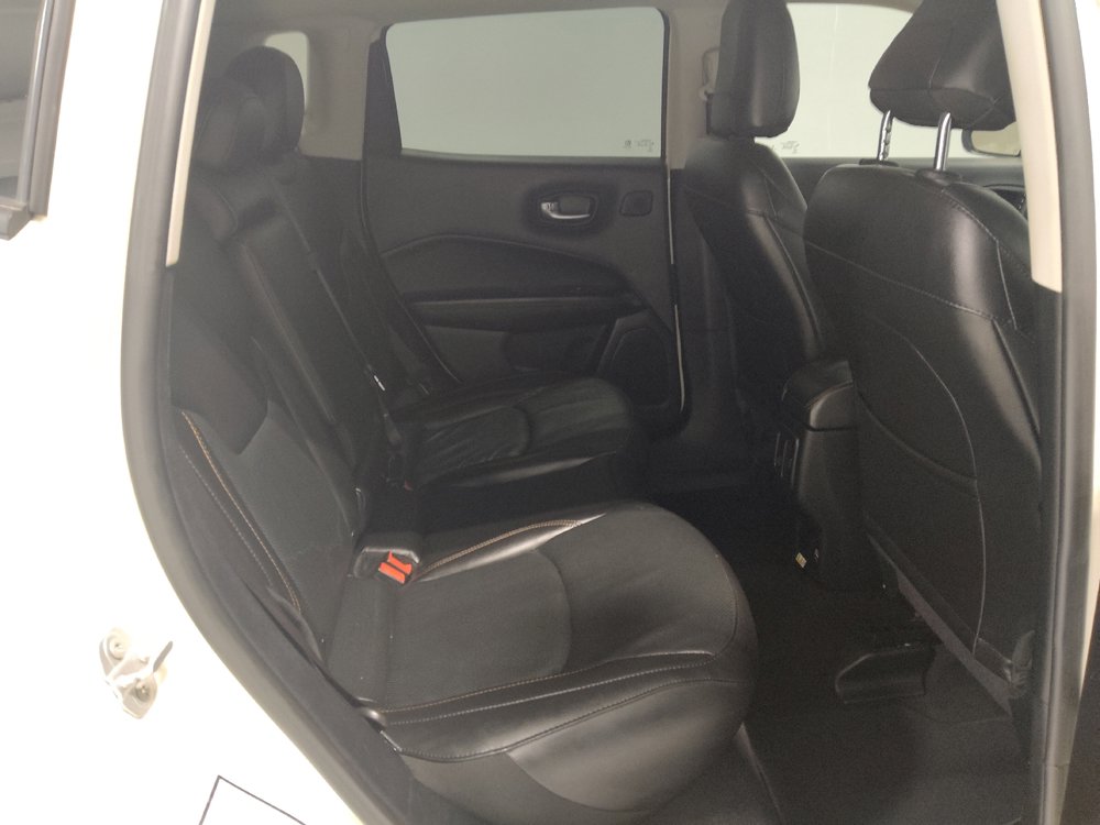 Used 2021 Jeep Compass Limited w/ Sun and Sound Group AWD/4WD image 19