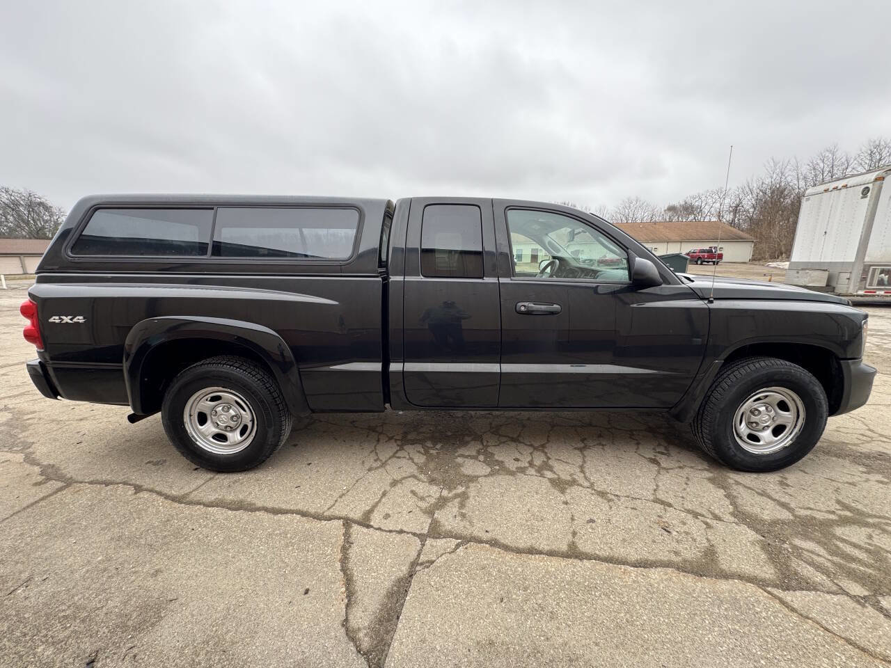 Used 2009 Dodge Dakota ST image 9