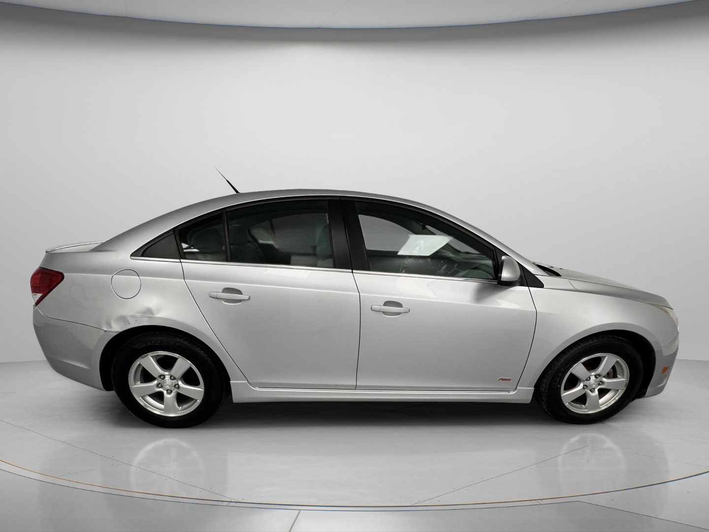 Used 2014 Chevrolet Cruze LT w/ All-Star Edition FWD image 9