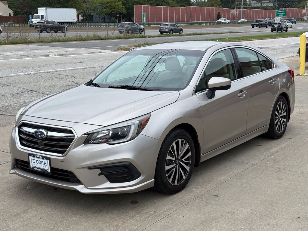 Used 2018 Subaru Legacy 2.5i Premium AWD/4WD image 1