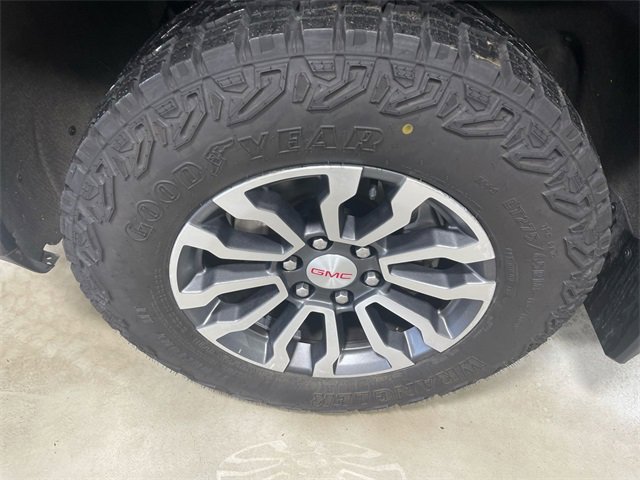 Used 2021 GMC Sierra 1500 AT4 w/ AT4 Premium Package image 10