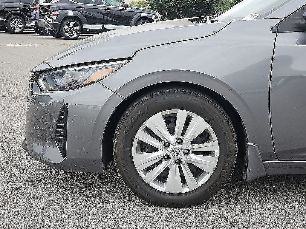 Used 2024 Nissan Sentra S FWD image 6