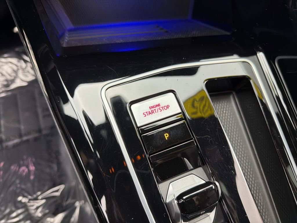 Used 2025 Volkswagen GTI Autobahn image 19