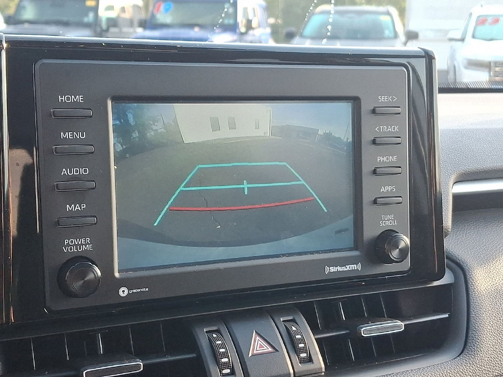 Certified 2022 Toyota RAV4 XLE Premium AWD/4WD image 19