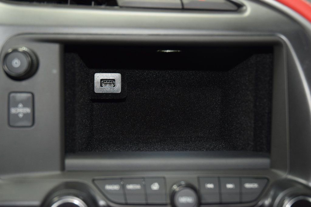 Used 2015 Chevrolet Corvette Z06 w/ 3LZ Preferred Equipment Group image 36