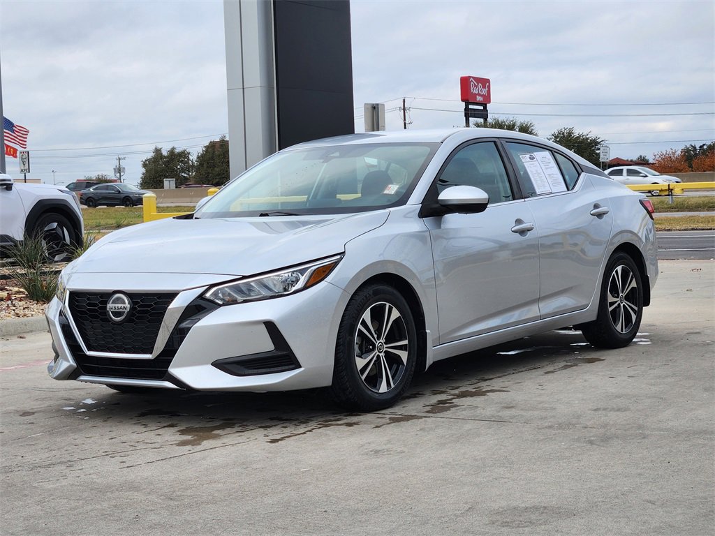 Used 2021 Nissan Sentra SV image 3