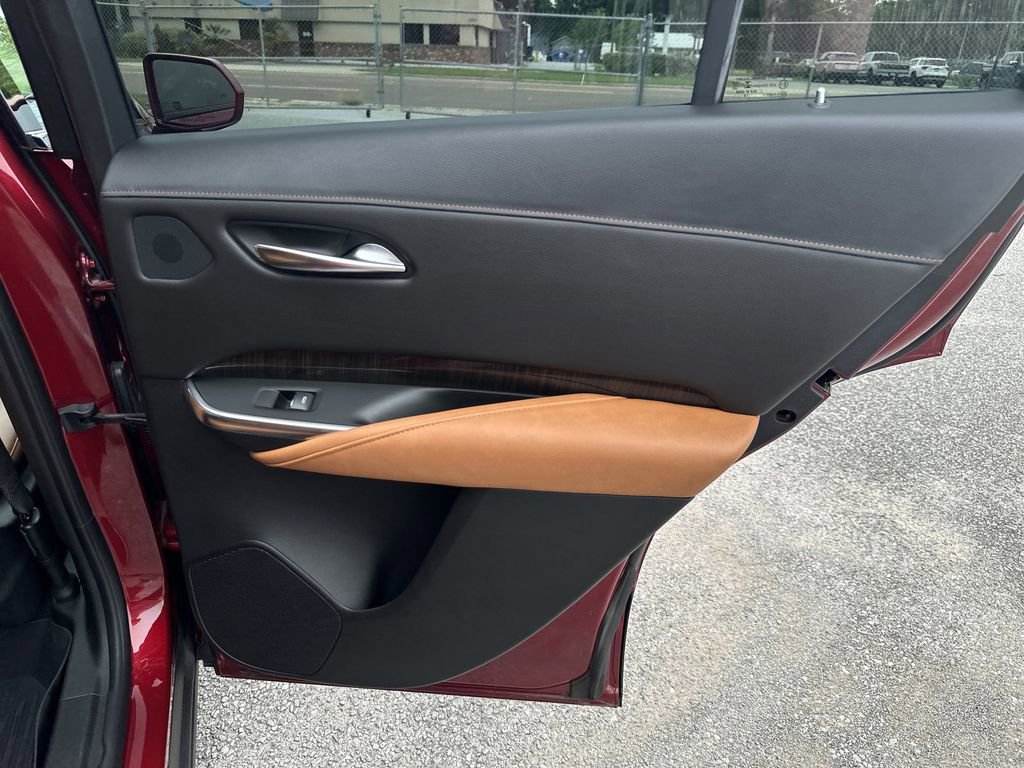 Used 2020 Cadillac XT4 Sport FWD image 29