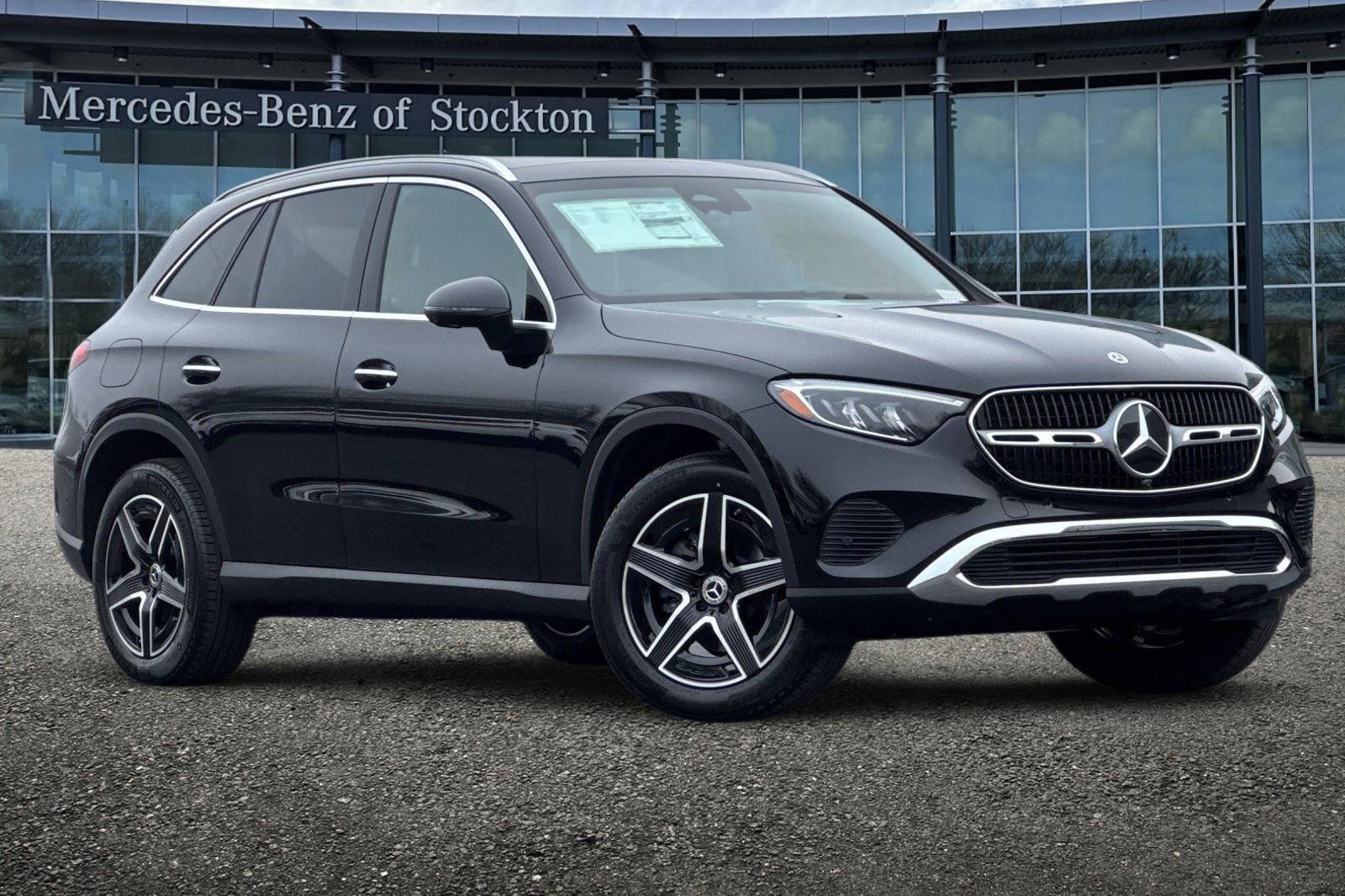 New 2026 Mercedes-Benz GLC 300 4MATIC