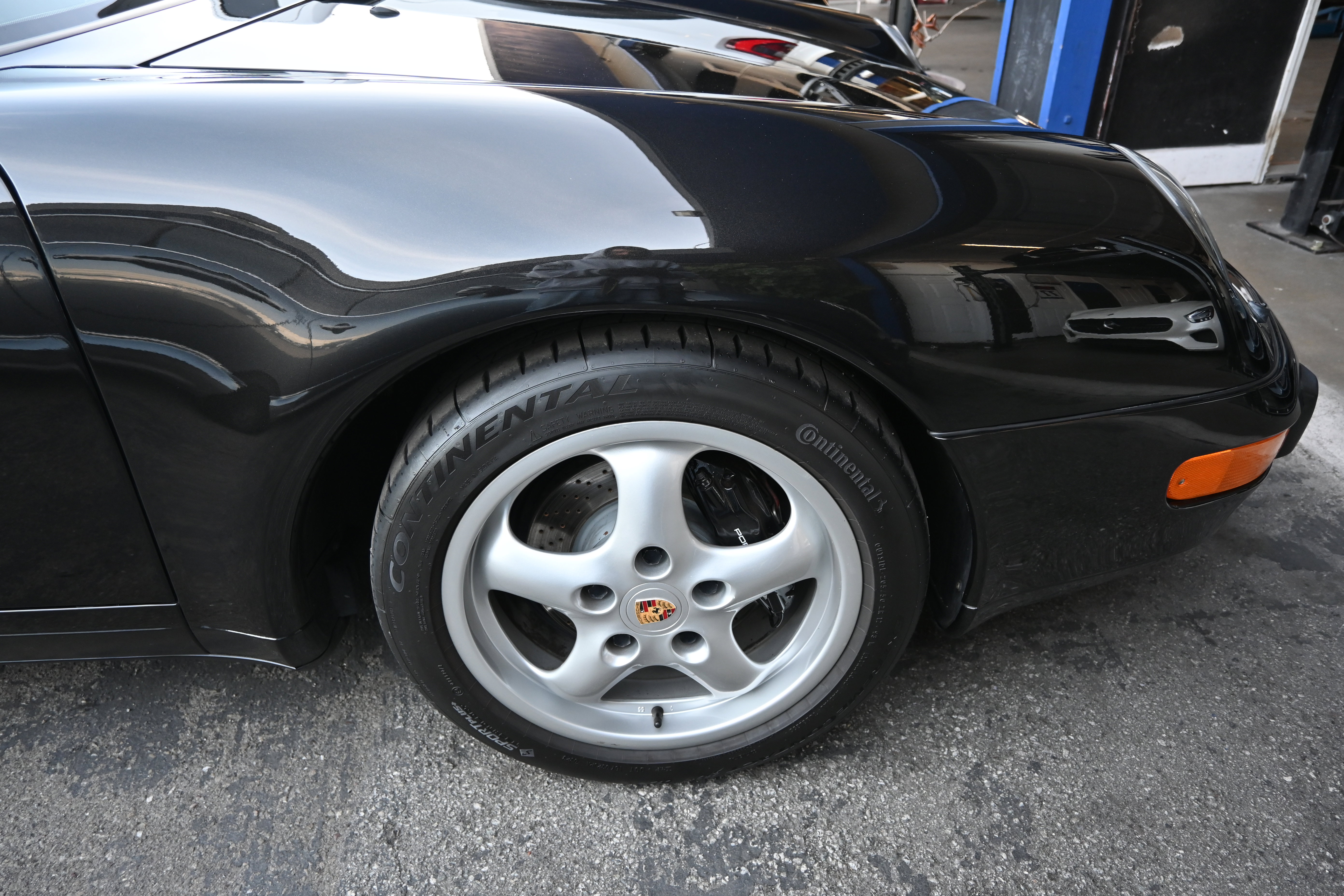 Used 1997 Porsche 911 Carrera 4 image 45