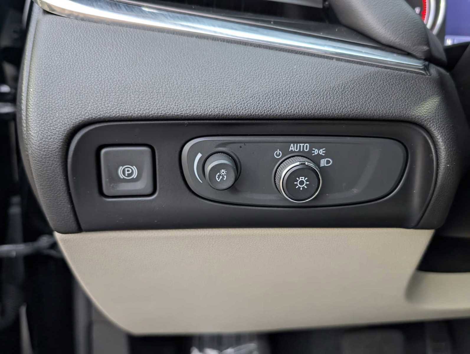 Used 2021 Buick Enclave Essence w/ LPO, Floor Liner Package image 15