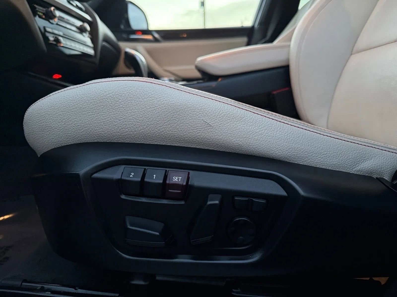 Used 2017 BMW X3 xDrive35i image 28