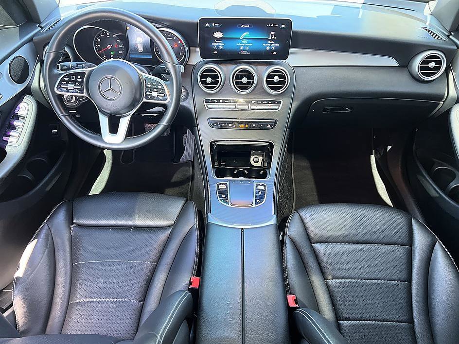 Used 2020 Mercedes-Benz GLC 300 image 18