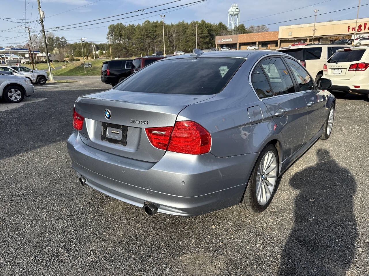 Used 2011 BMW 335i 335i 4dr Sedan image 4