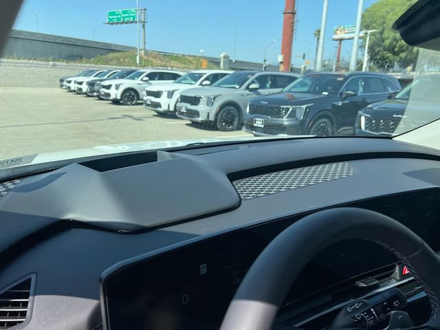 New 2026 Kia Carnival SX Prestige image 9