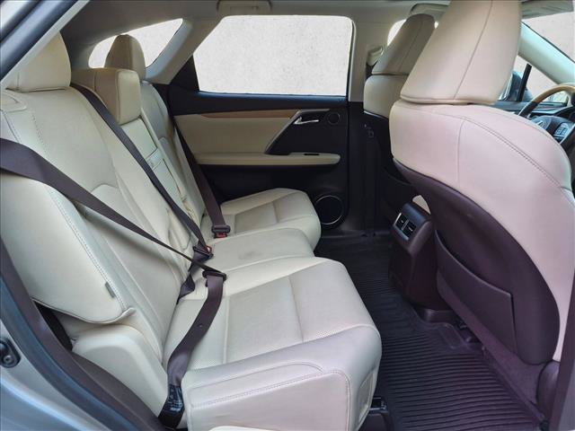 Used 2020 Lexus RX 350L Premium w/ Premium Package AWD/4WD image 15
