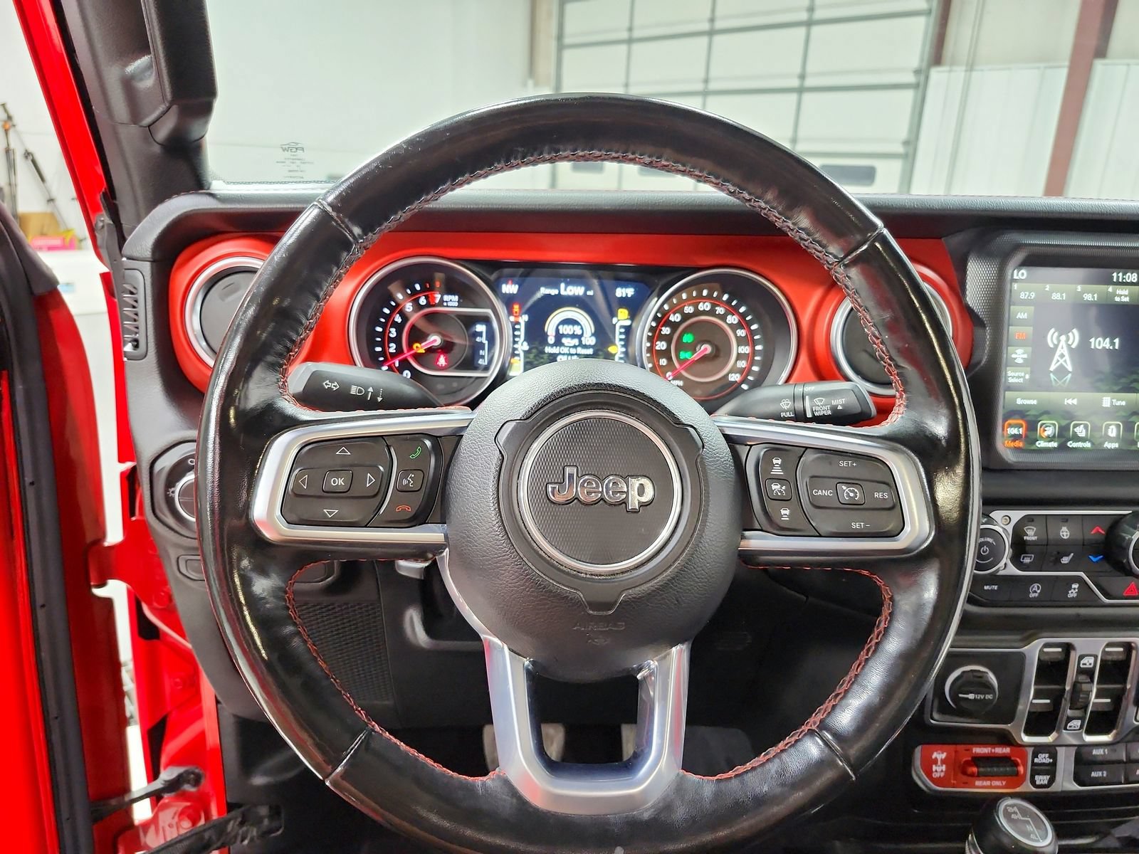 Used 2020 Jeep Gladiator Rubicon AWD/4WD image 21