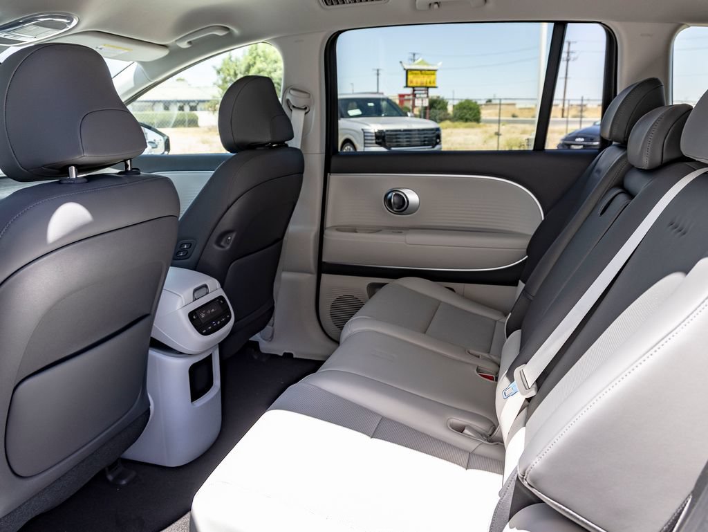 New 2026 Hyundai Ioniq 9 SEL AWD/4WD image 24