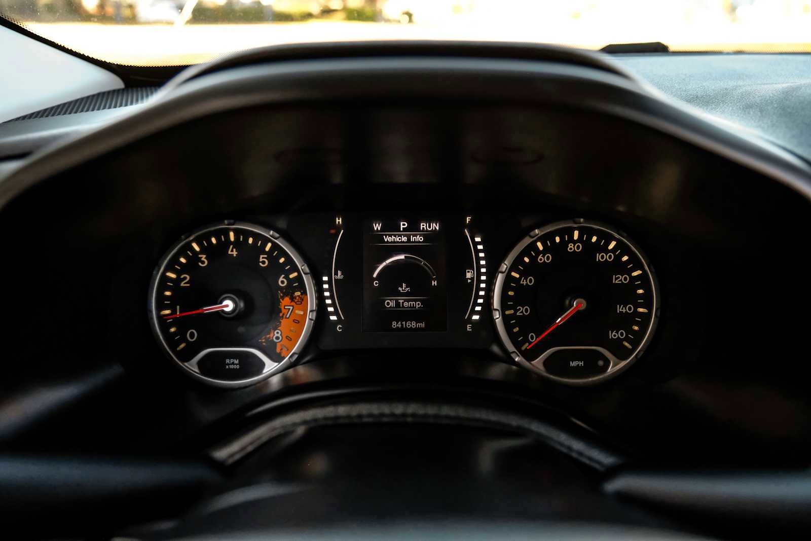 Used 2017 Jeep Renegade Latitude w/ Cold Weather Group image 14