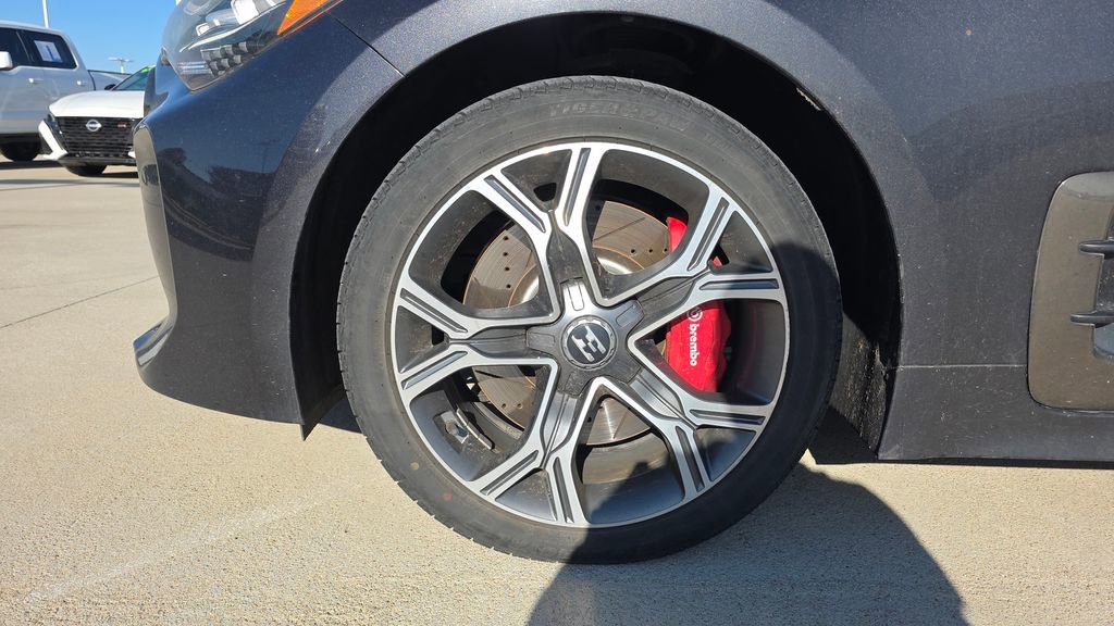 Used 2019 Kia Stinger GT image 10