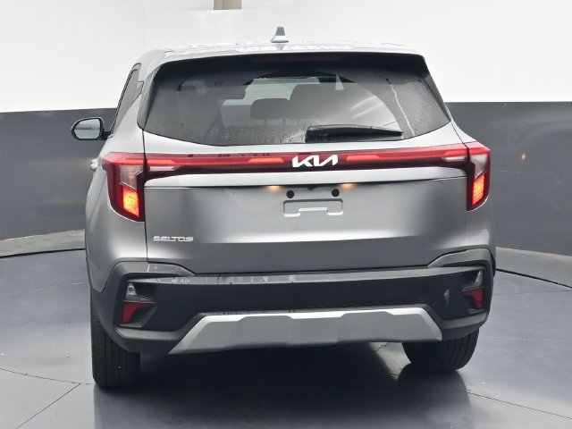 Used 2026 Kia Seltos LX FWD image 40