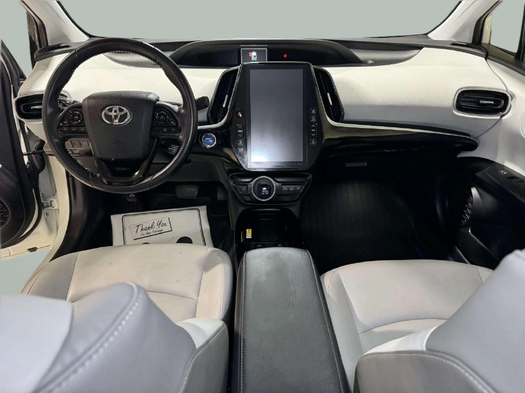 Used 2020 Toyota Prius Prime XLE FWD image 18