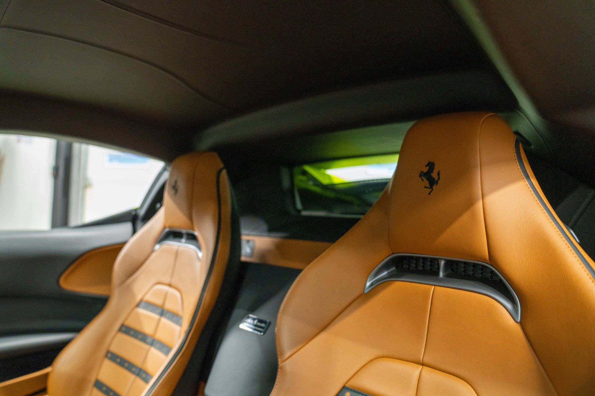 Used 2022 Ferrari SF90 Stradale AWD/4WD image 17