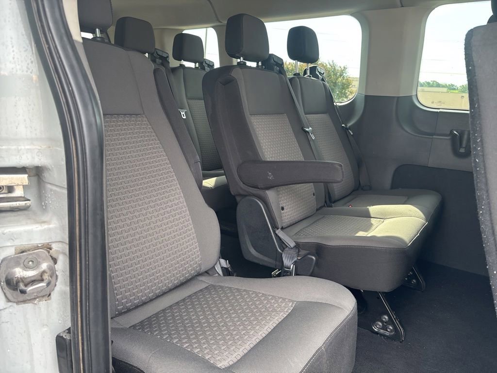 Used 2024 Ford Transit 350 XLT RWD image 10