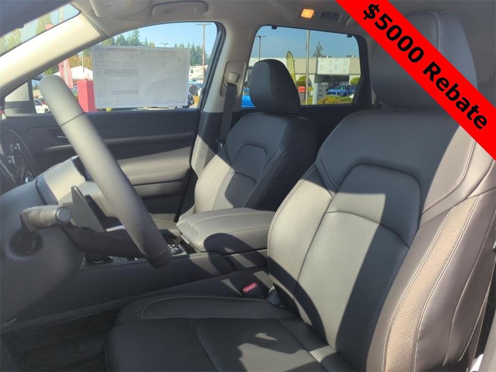New 2025 Nissan Pathfinder SL w/ Cargo Package image 17
