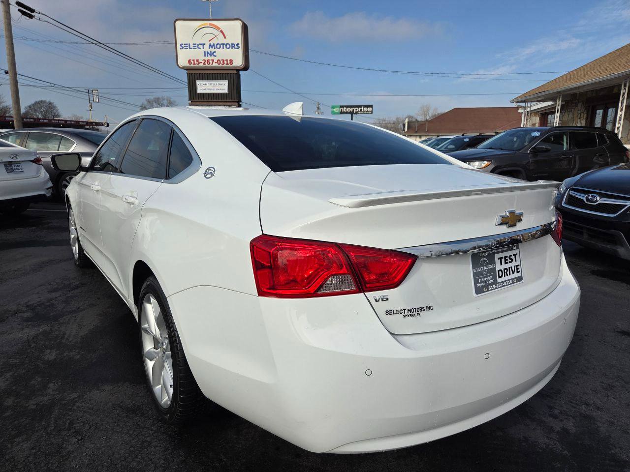 Used 2015 Chevrolet Impala LT FWD image 4
