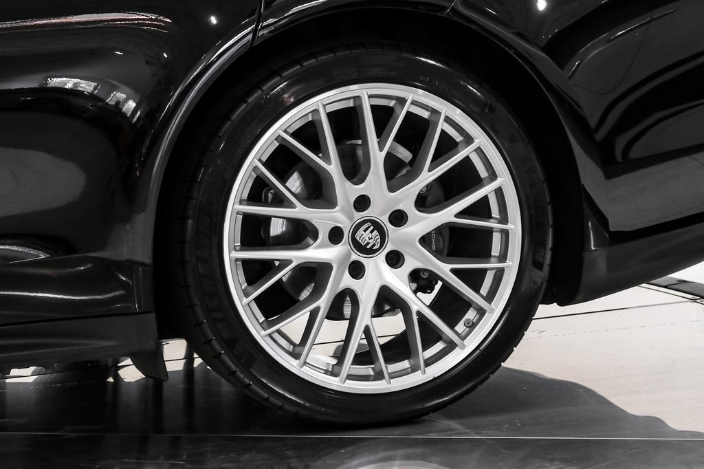 Used 2022 Porsche Panamera 4 AWD/4WD image 64