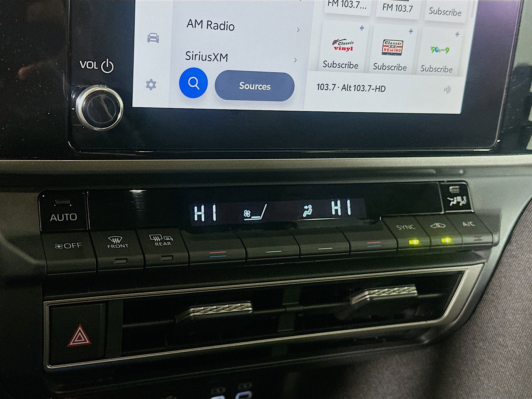 Used 2026 Toyota Camry LE image 22