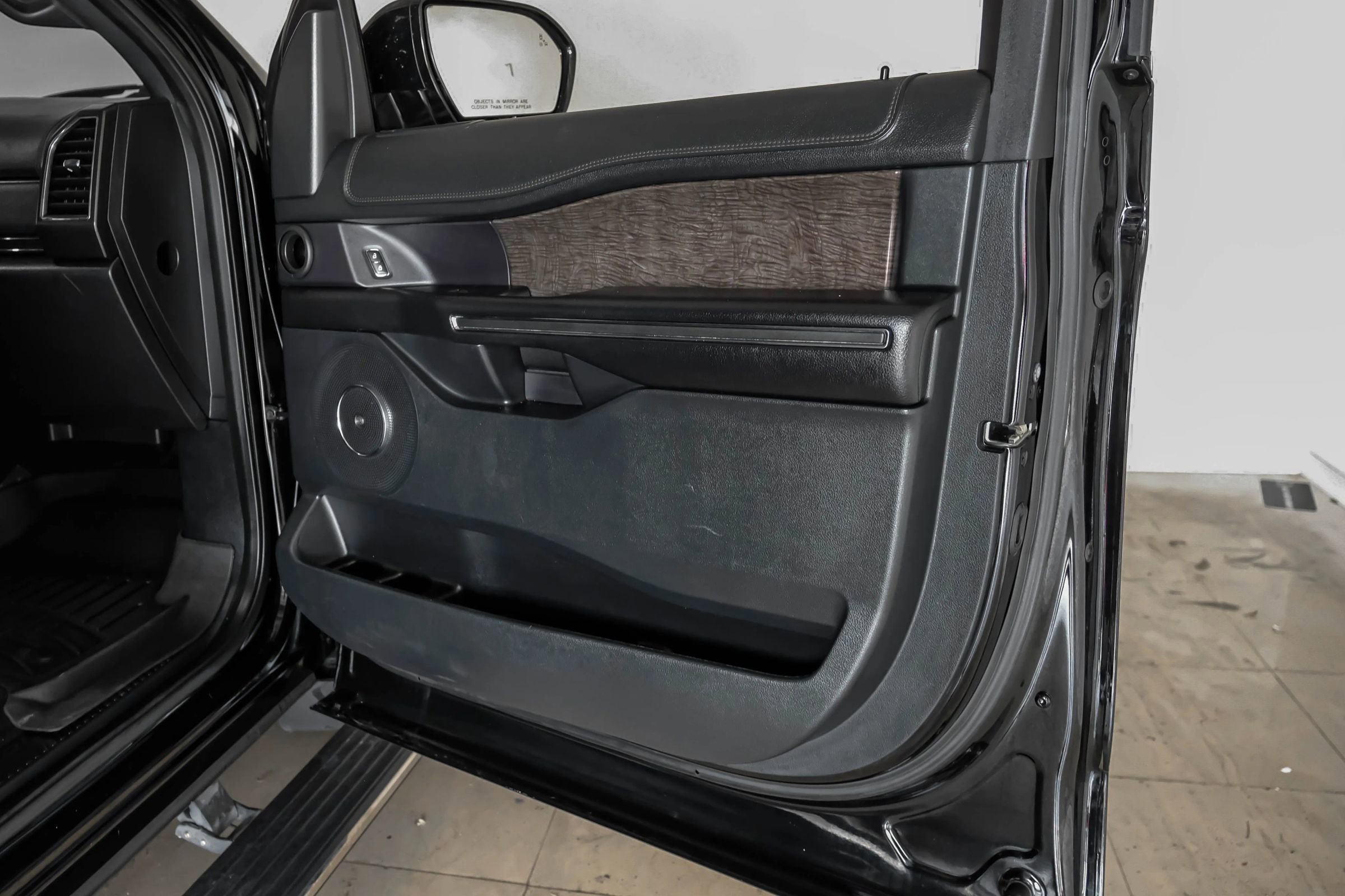 Used 2018 Ford Expedition Max Limited w/ Equipment Group 302A image 43