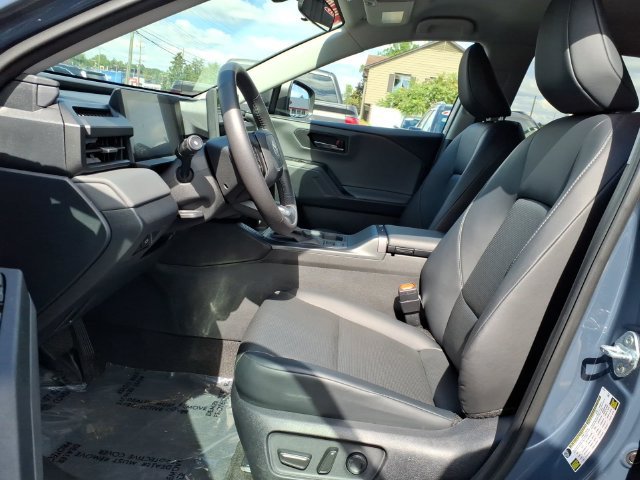 Used 2026 Toyota RAV4 XLE Premium AWD/4WD image 17