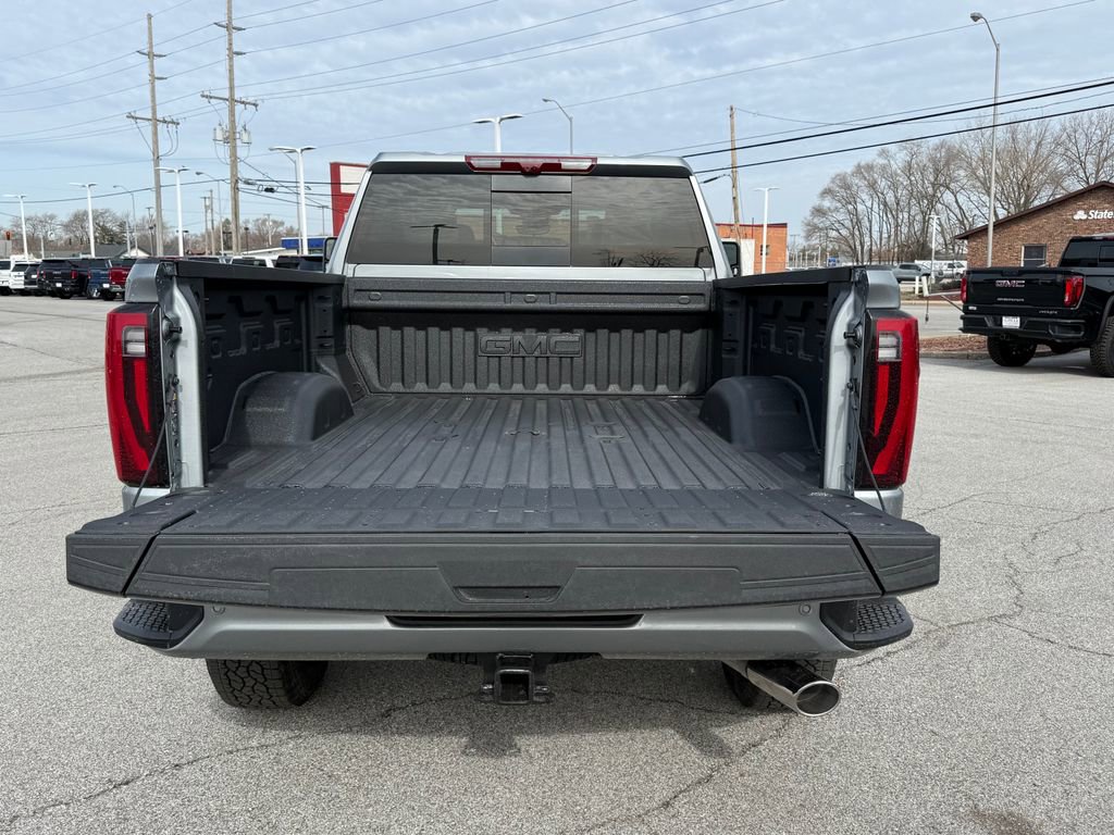 New 2026 GMC Sierra 3500 Denali w/ Denali Reserve Package image 6