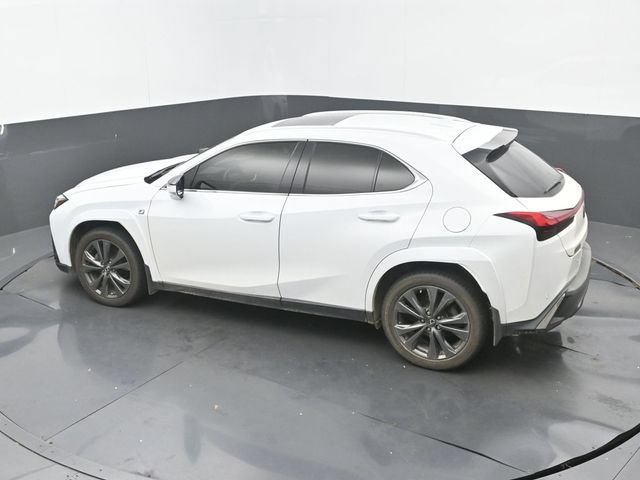 Used 2022 Lexus UX 200 F Sport w/ Accessory Package (Z2) FWD image 16