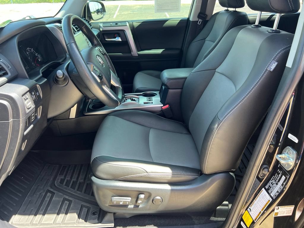 Used 2024 Toyota 4Runner SR5 Premium w/ Moonroof Package RWD image 10