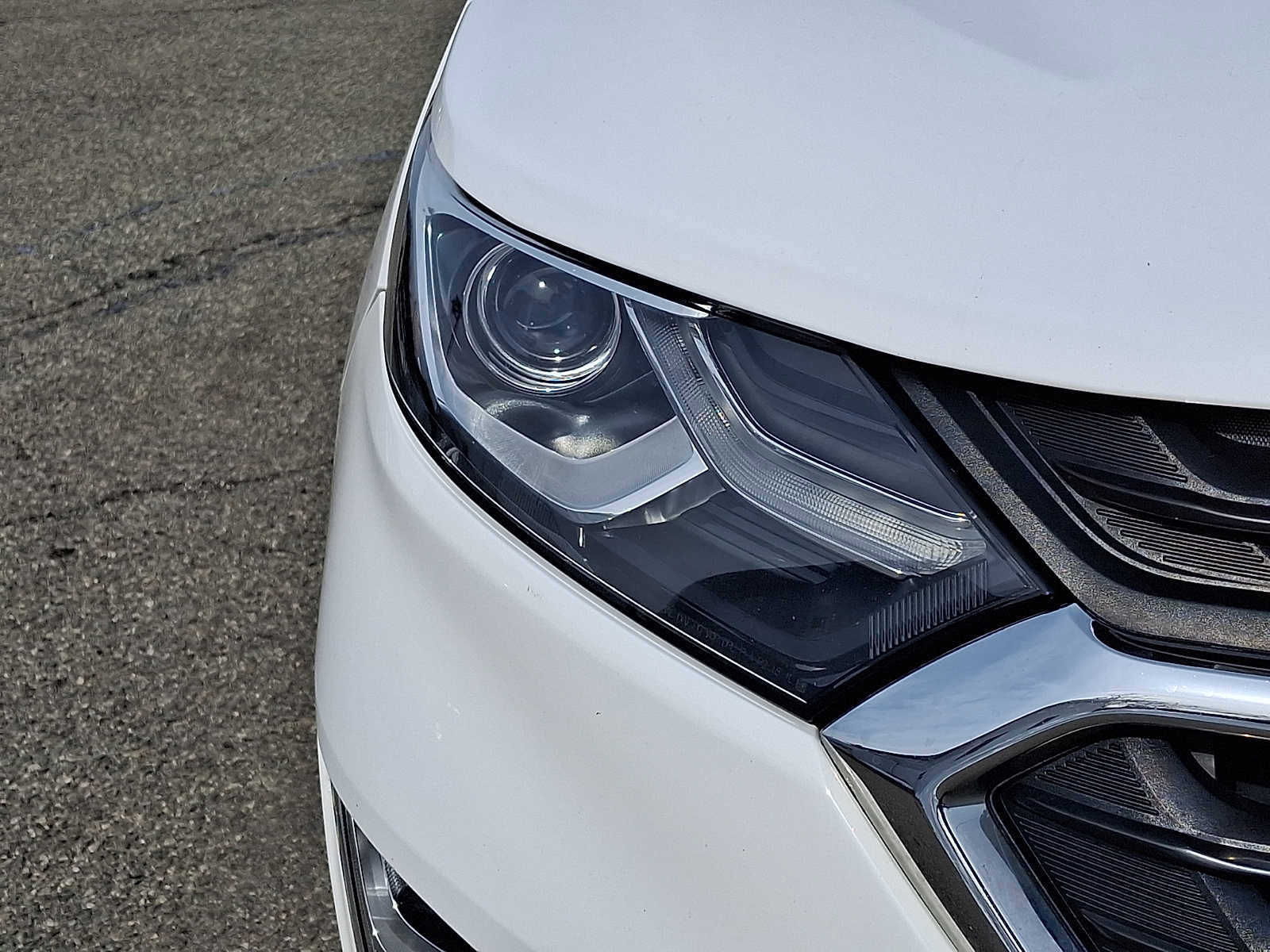 Certified 2020 Chevrolet Equinox LT image 9