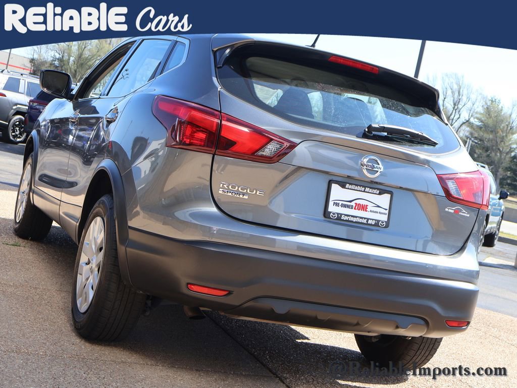 Used 2019 Nissan Rogue Sport S image 4