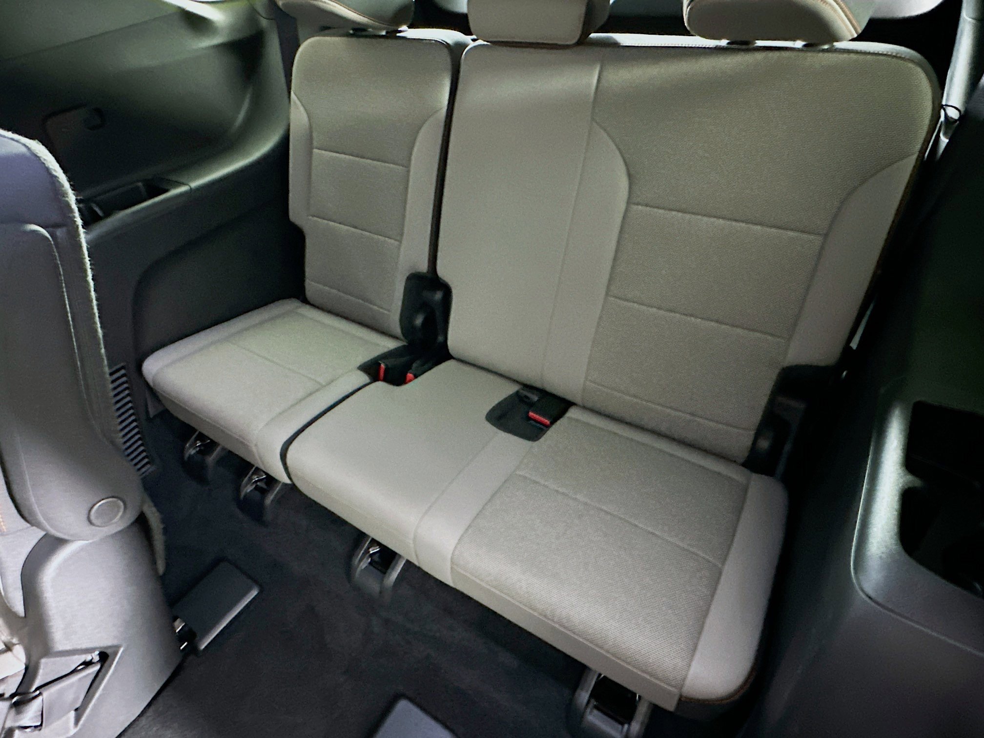 Used 2025 Chevrolet Traverse LT image 29