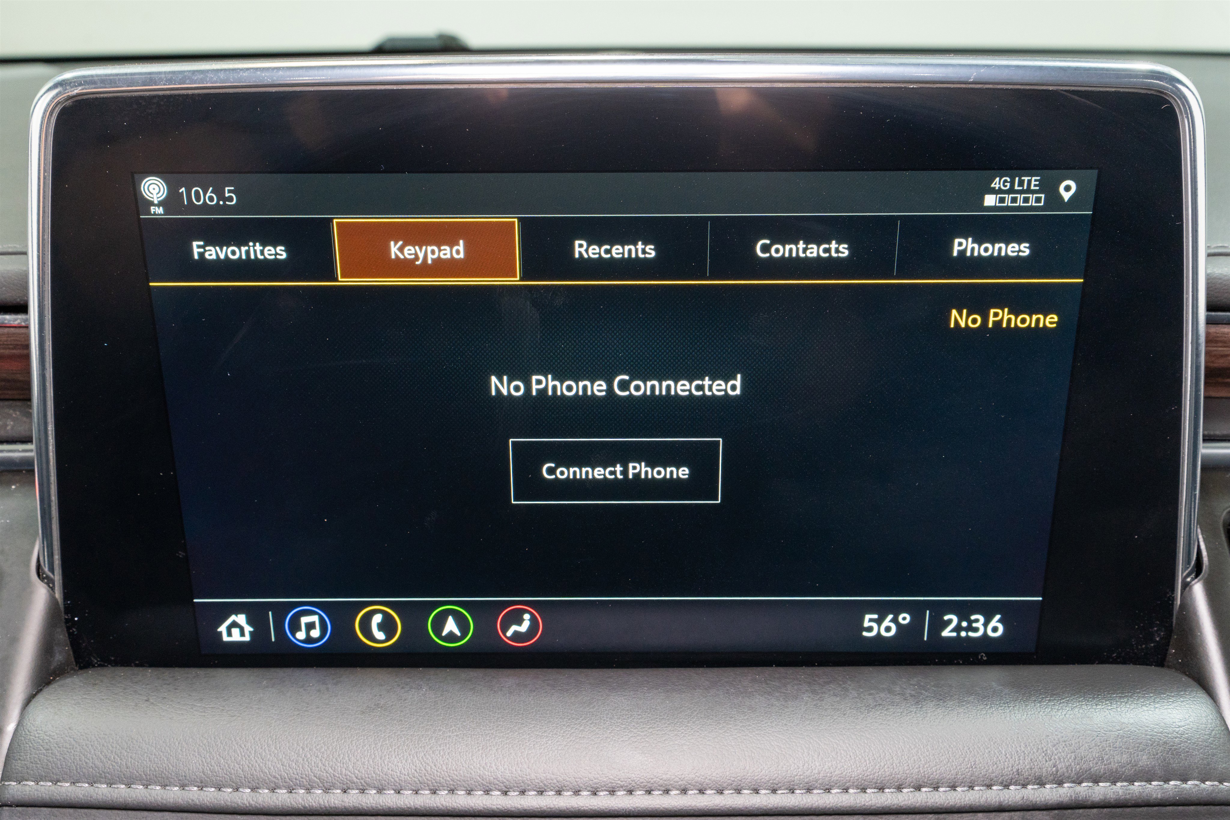 Used 2021 Chevrolet Suburban LT w/ Rear Media and Nav Package AWD/4WD image 19