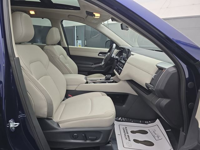 Used 2023 Nissan Pathfinder SL w/ SL Premium Package image 43