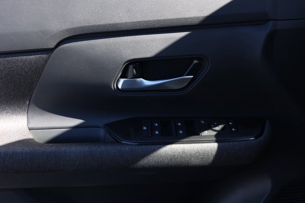 New 2026 Nissan Kicks SV image 24